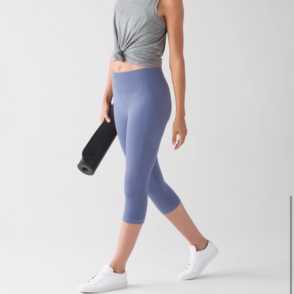 lululemon athletica Pants - Lululemon flow and go crop leggings